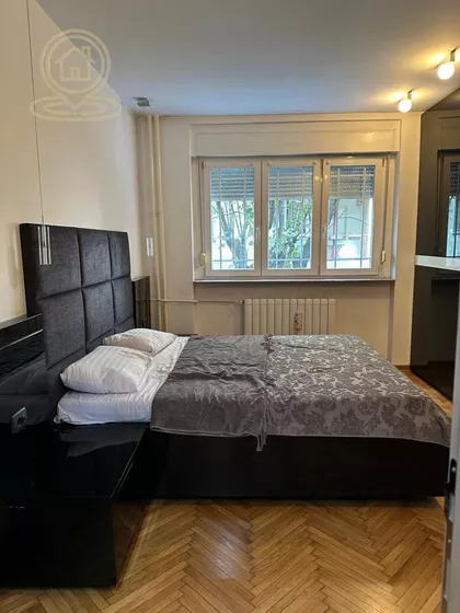 Krunski Venac | 4zida.rs