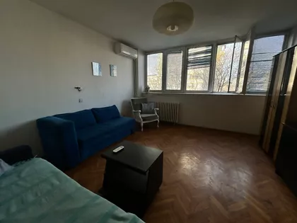 Narodnih Heroja 7 | 4zida.rs