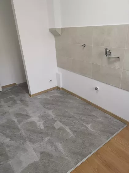 Kanarevo Brdo | 4zida.rs