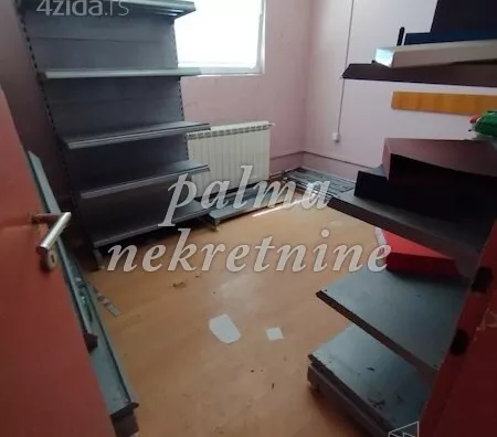 Poslovna zgrada | 4zida