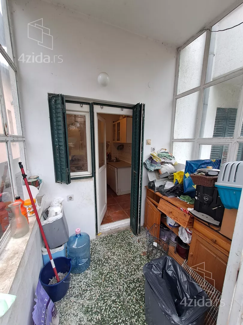 4-etažna kuća | 4zida