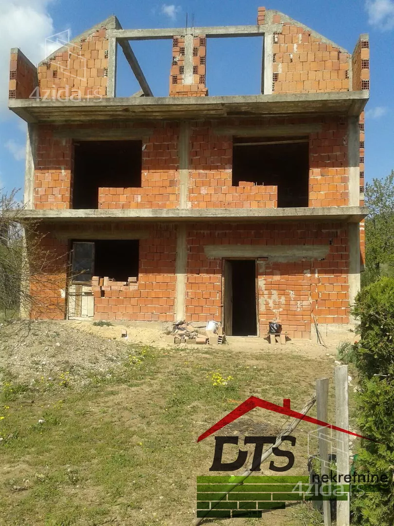 3-etažna kuća | 4zida