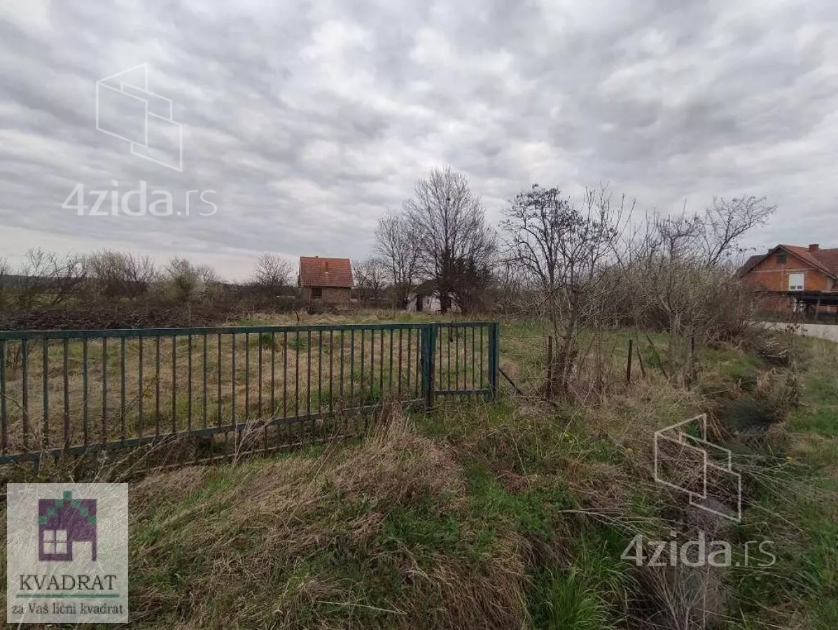 Plac | 4zida