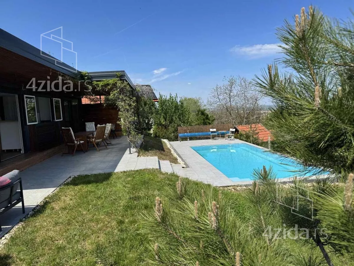 Kuća | 4zida