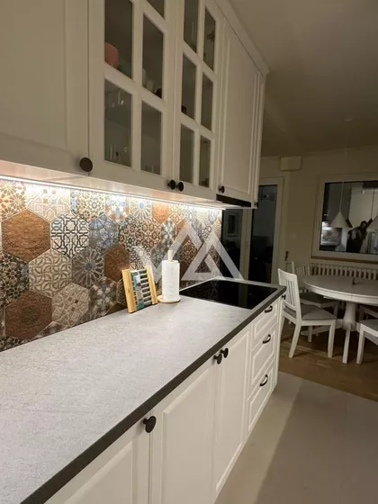 Gandijeva | 4zida.rs