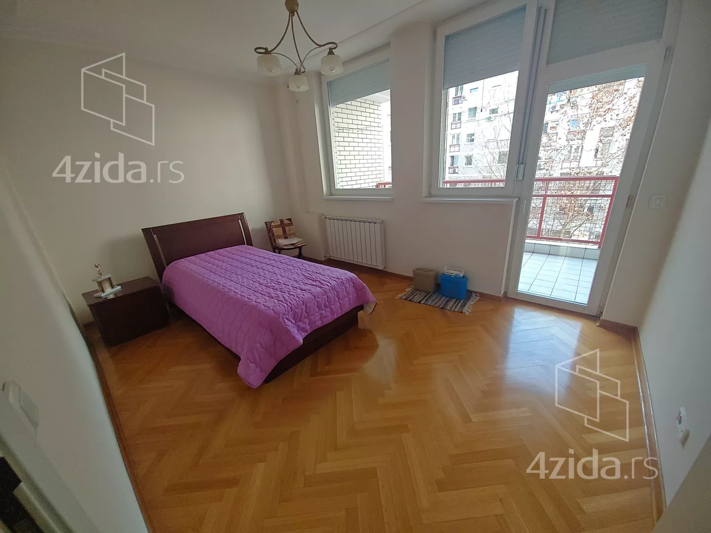 Petosoban stan | 4zida