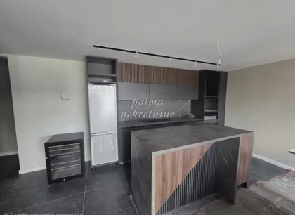 Centar preko Lepenice | 4zida.rs