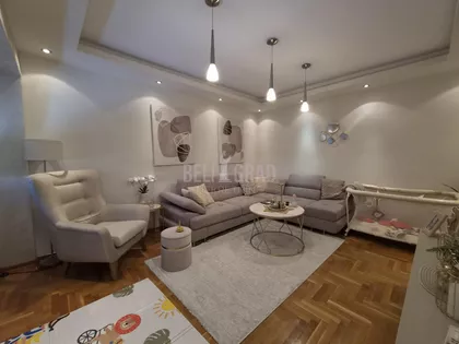 Konstantina Babića | 4zida.rs