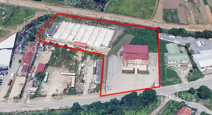 Poslovna zgrada | 4zida