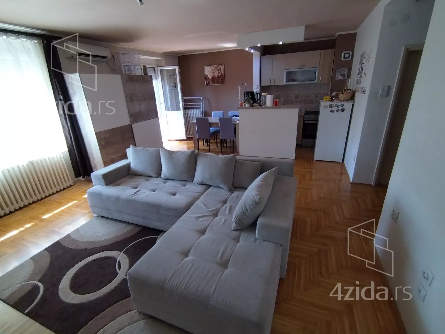 Garsonjera | 4zida
