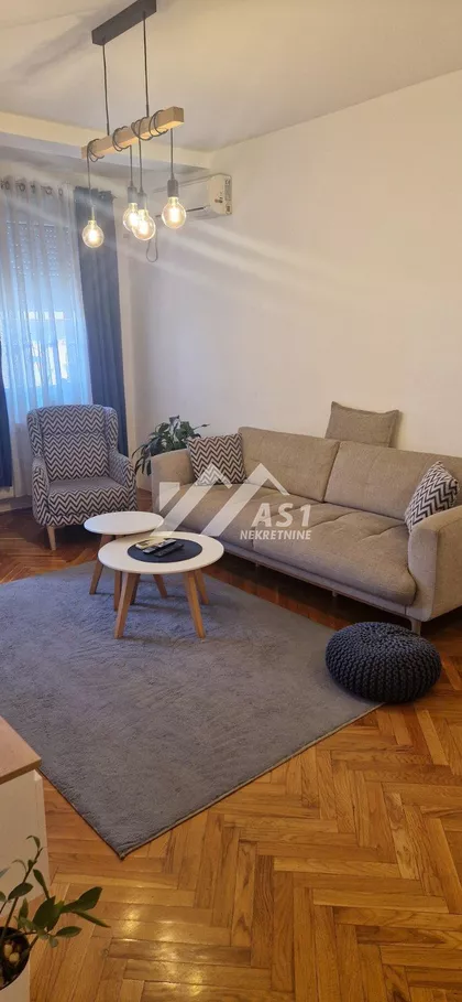 Hadži Ruvimova | 4zida.rs