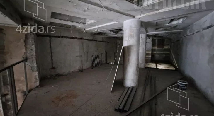 Poslovni prostor | 4zida