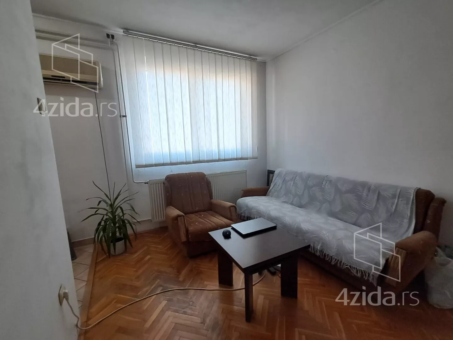 Jednosoban stan | 4zida