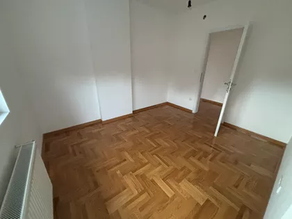 Gradske lokacije | 4zida.rs