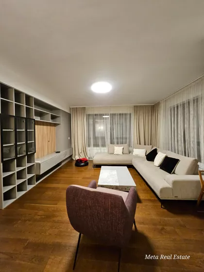 Gramšijeva | 4zida.rs