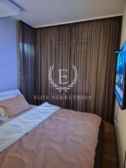 Astana Beli Dvor | 4zida.rs