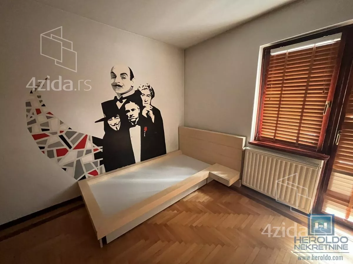 Četvorosoban stan | 4zida