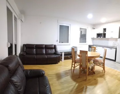 Rastka Petrovića 6A | 4zida.rs