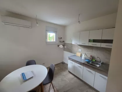 Milana Rakića | 4zida.rs