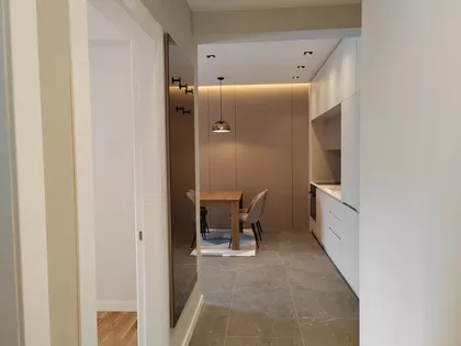 Dušanov Bazar | 4zida.rs