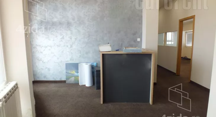 Poslovni prostor | 4zida