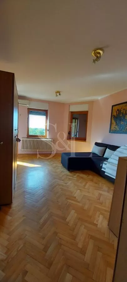 Nova Selenča | 4zida.rs