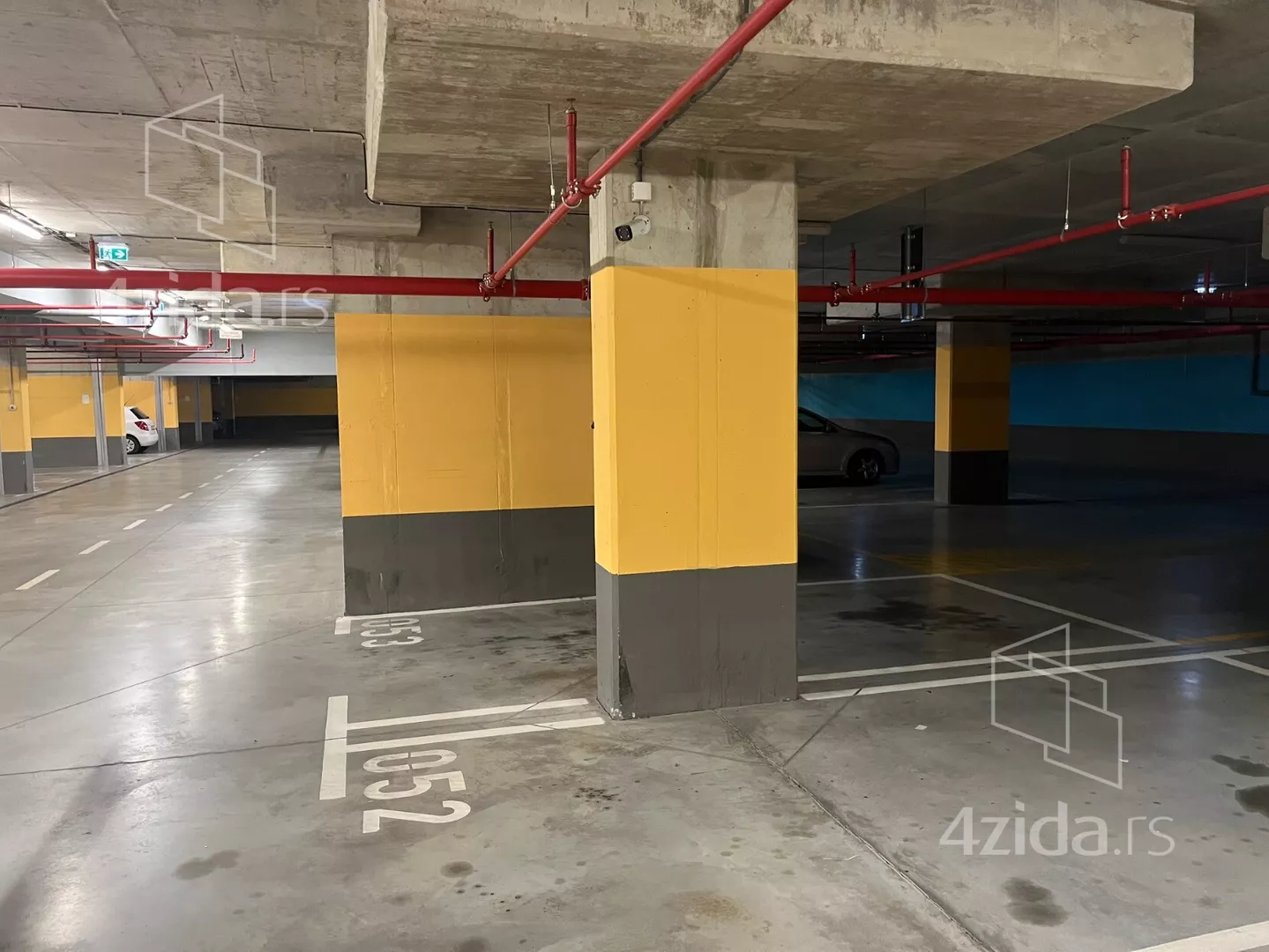 Parking | 4zida