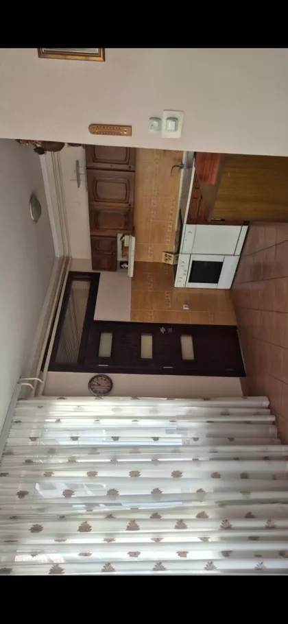 Cara Lazara 90 | 4zida.rs