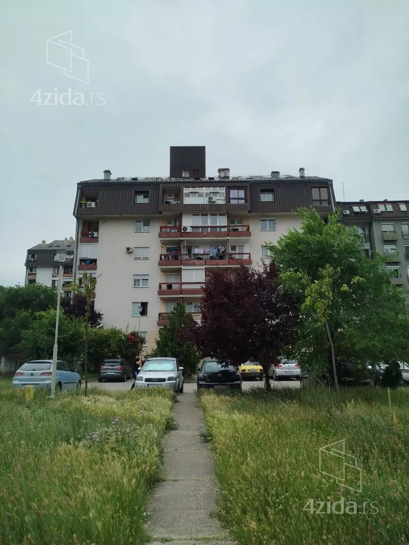 Garsonjera | 4zida