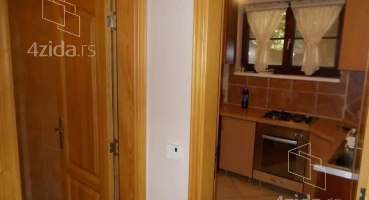 Ugostiteljski objekat | 4zida