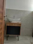 Lokal | 4zida