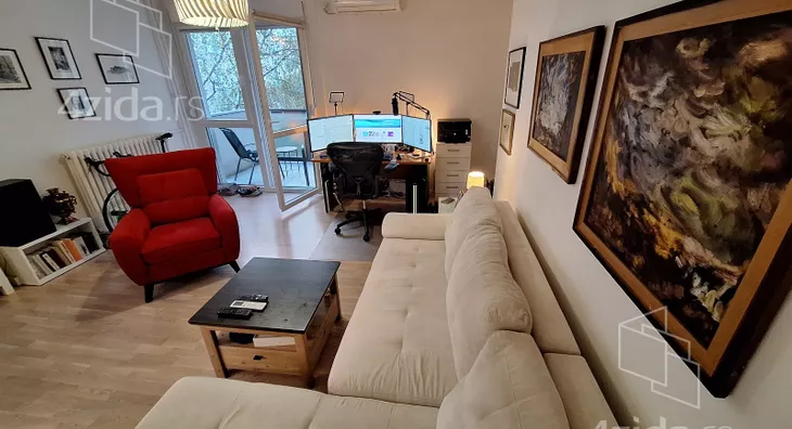 Troiposoban stan | 4zida