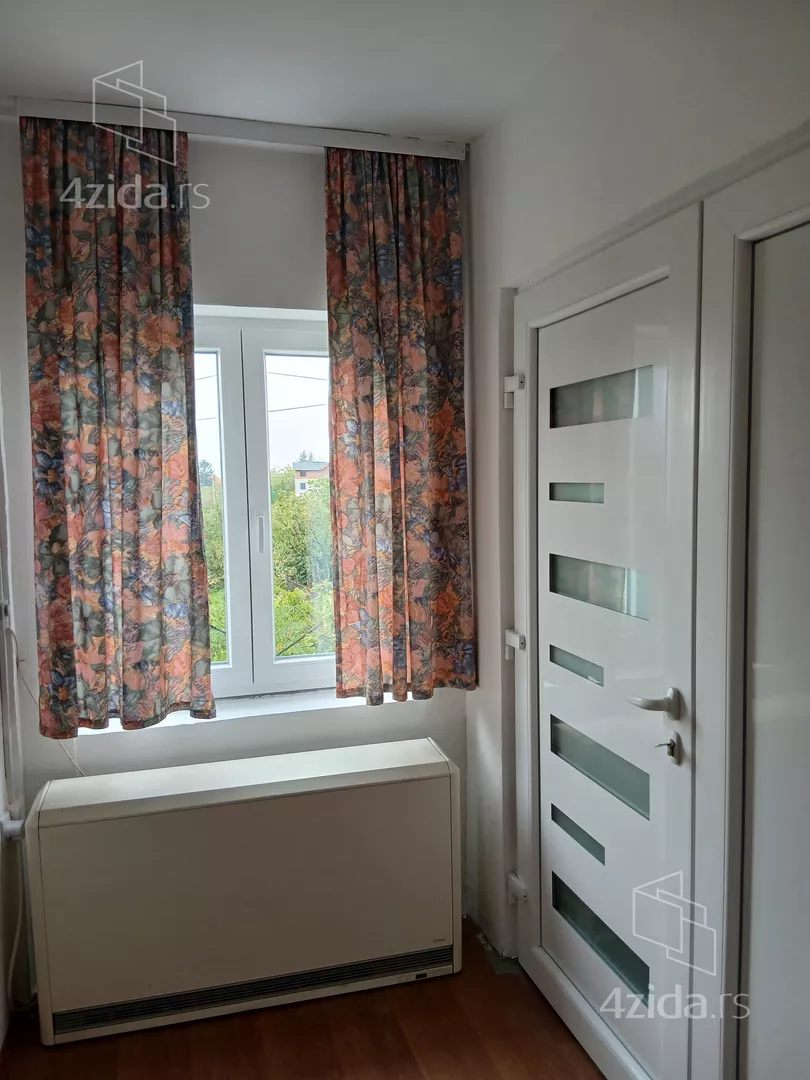 4-etažna kuća | 4zida