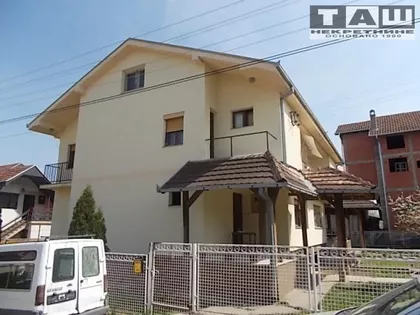 Korićani | 4zida.rs