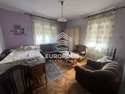 Gradske lokacije | 4zida.rs