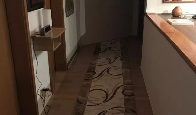Šestosoban stan | 4zida