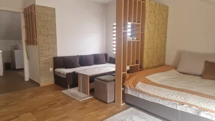 Nemanjina 24 | 4zida.rs