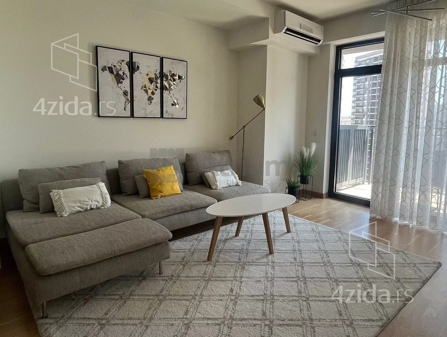 Trosoban stan | 4zida