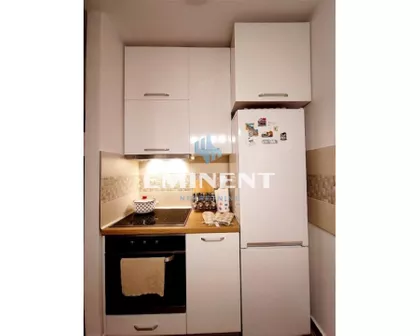 Poenkareova | 4zida.rs