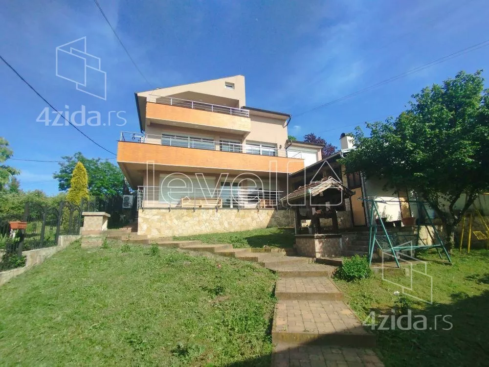 Kuća | 4zida
