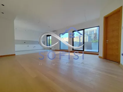 Cara Dušana | 4zida.rs