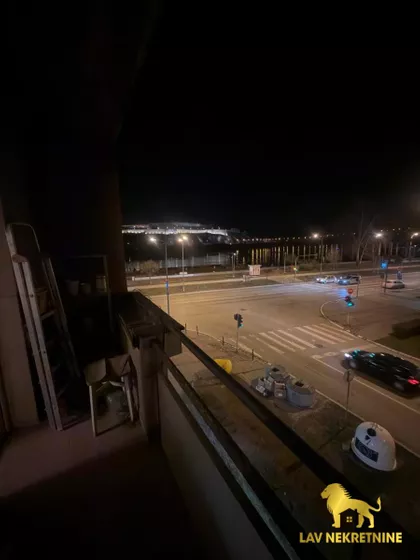 KEJ ŽRTAVA RACIJE | 4zida.rs