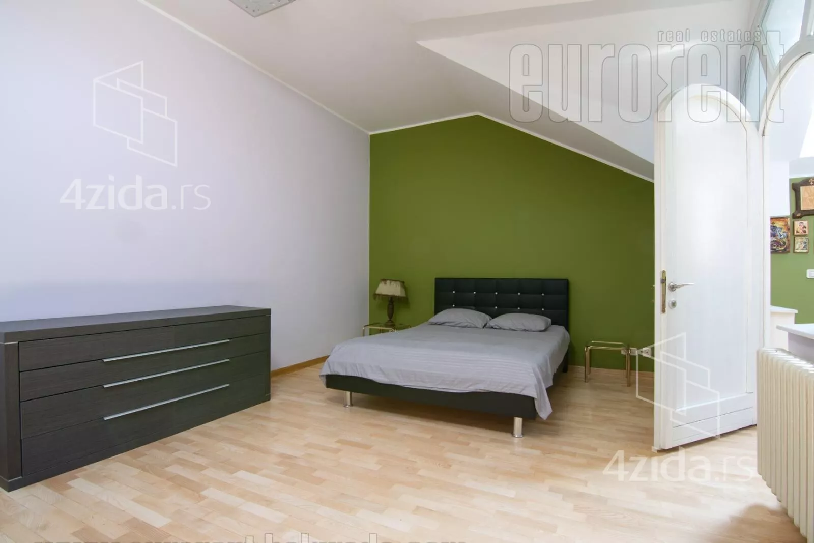 3-etažna kuća | 4zida