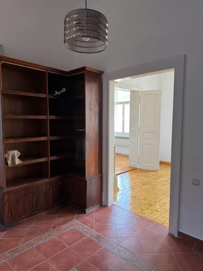 Železnička 2 | 4zida.rs