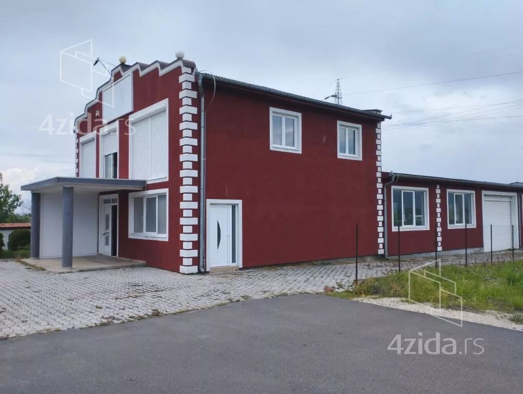 Poslovni prostor | 4zida