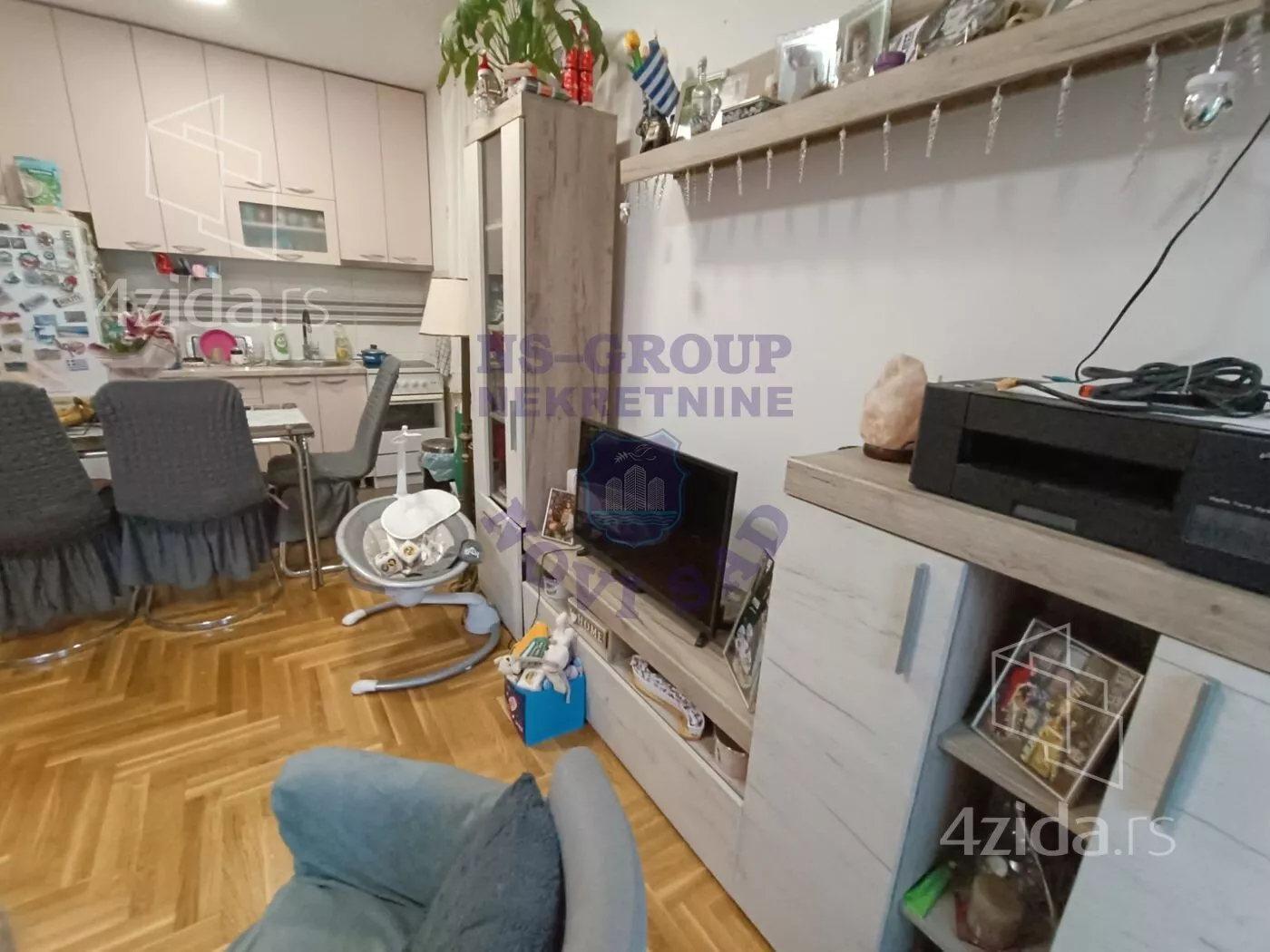 Dvoiposoban stan | 4zida