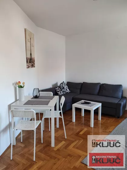 Bulevar Patrijarha Pavla (Somborski Bulevar) | 4zida.rs