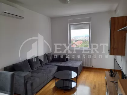 Taska Uzunovića | 4zida.rs