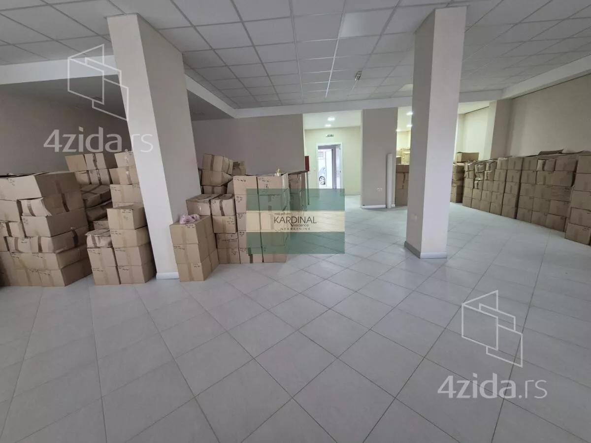 Poslovni prostor | 4zida