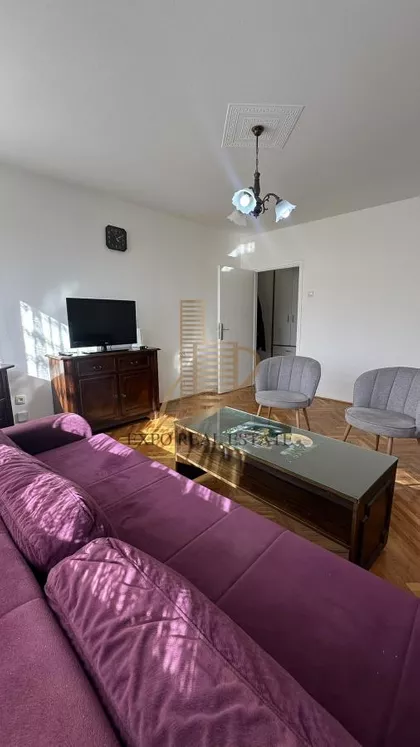 Pariske komune | 4zida.rs